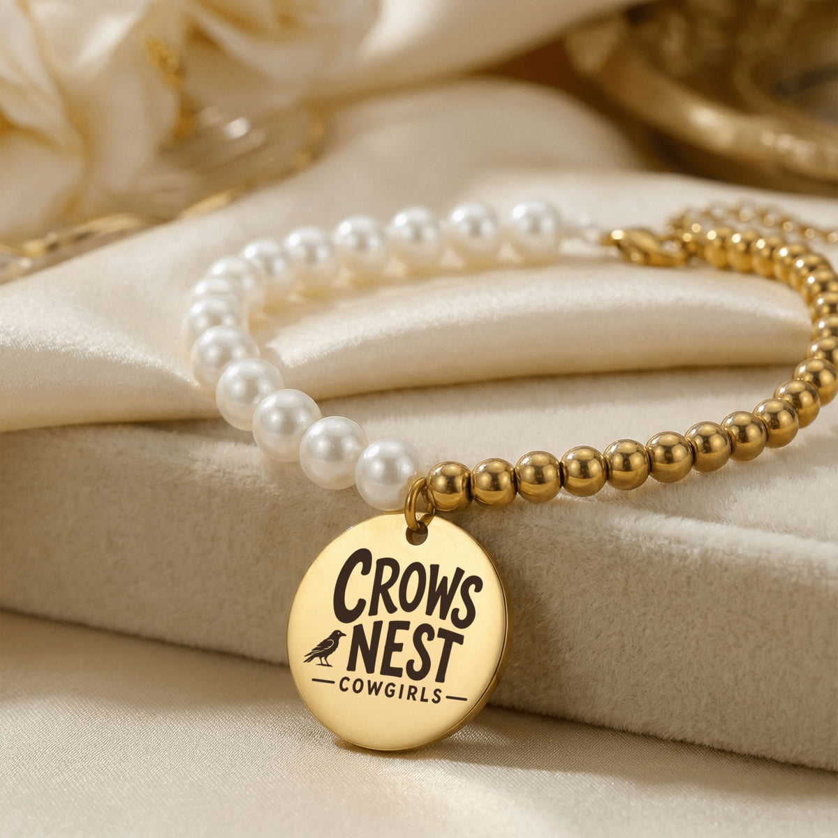 Crow’s Nest Cowgirls Pearl & Gold Bracelet